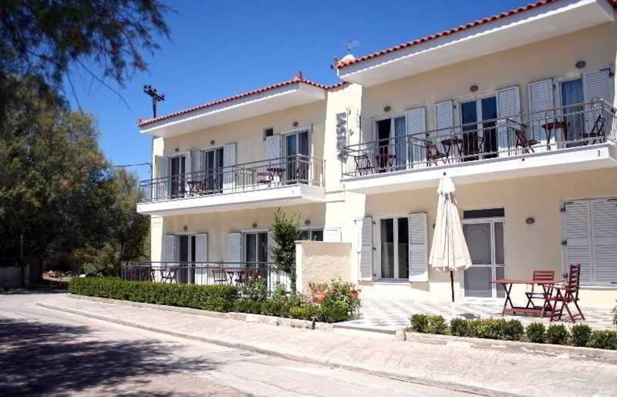 Arisvi Hotel Skala Kallonis Exterior foto
